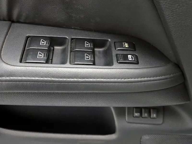 Infiniti M, снимка 17 - Автомобили и джипове - 54425198