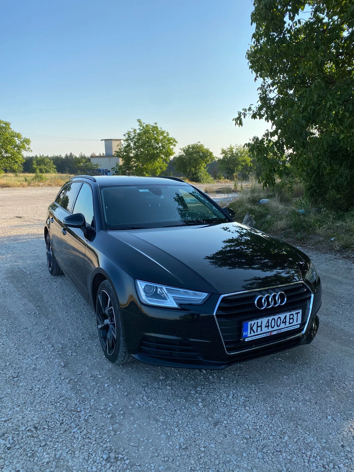 Audi A4 2.0 - изображение 8