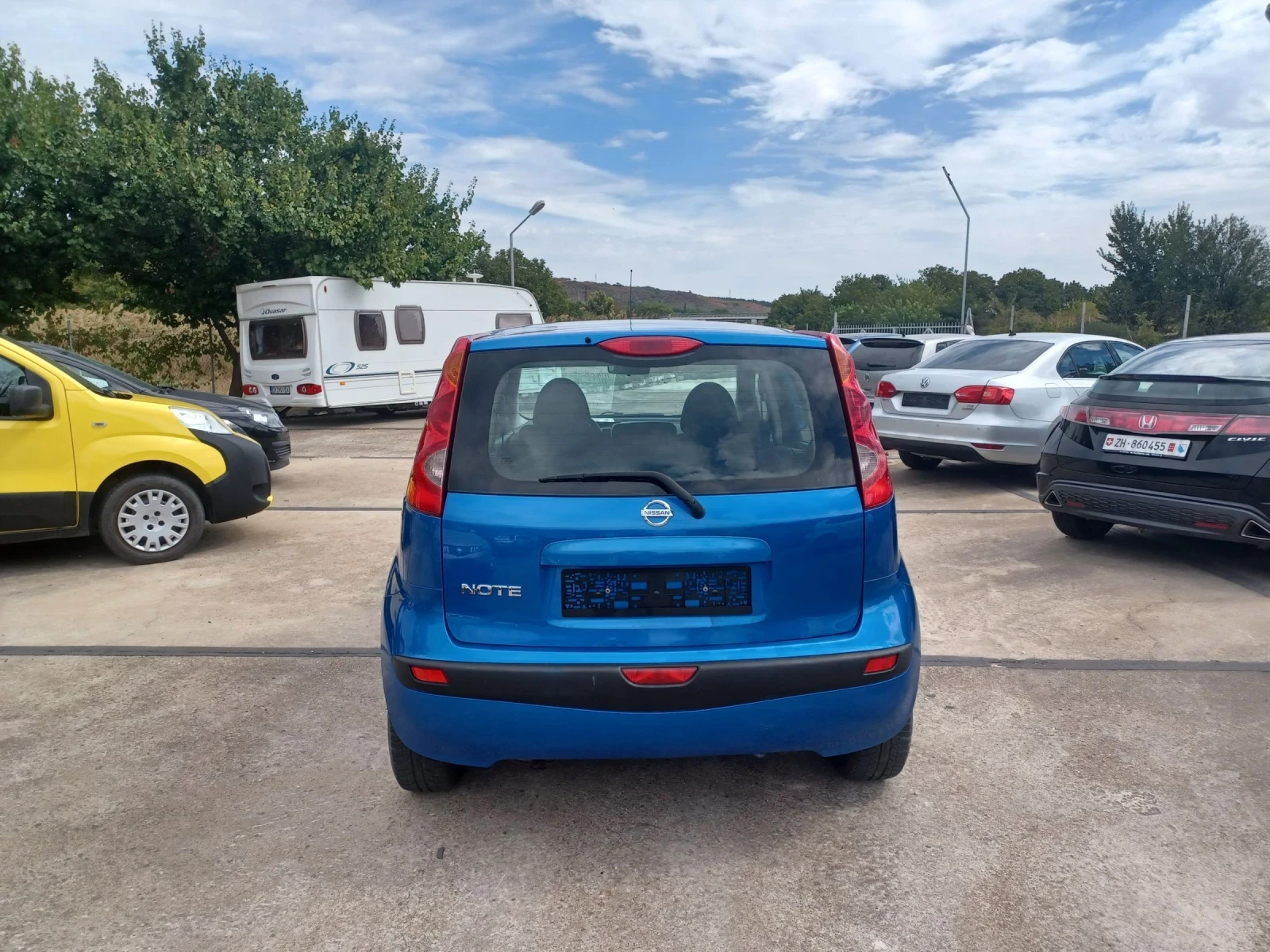 Nissan Note 1.6i автоматик Щвейцария - изображение 5