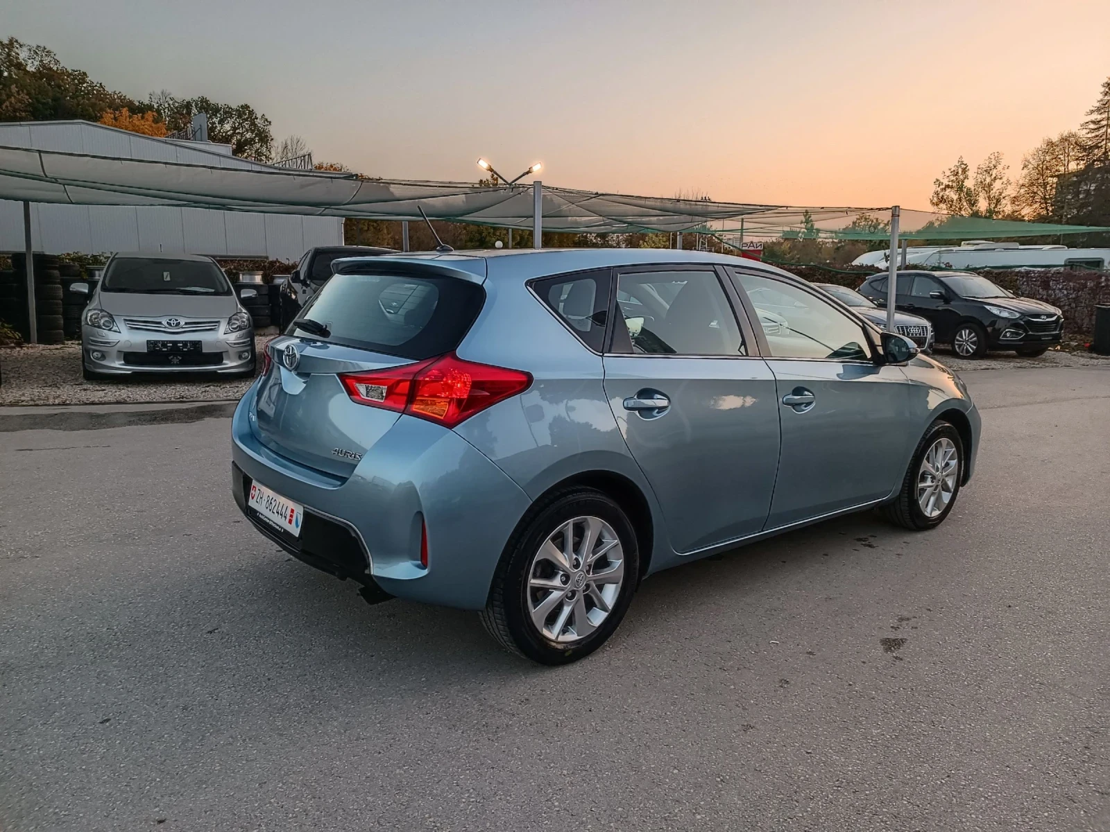 Toyota Auris 1.6i-132кс-ШВЕЙЦАРИЯ-РЪЧКА-6ск - изображение 3