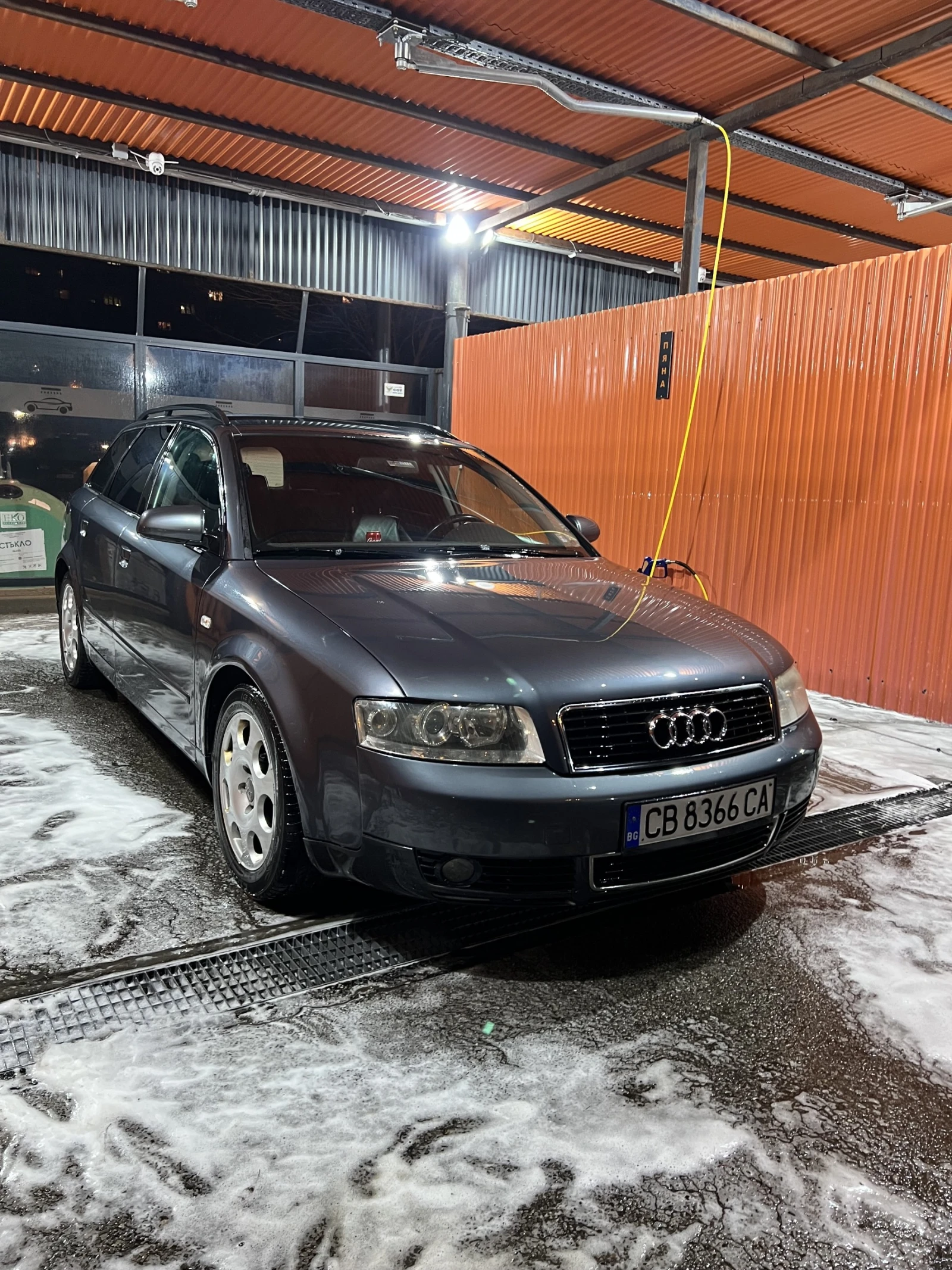 Audi A4 2.5 TDI Quattro 6 скорости - изображение 2