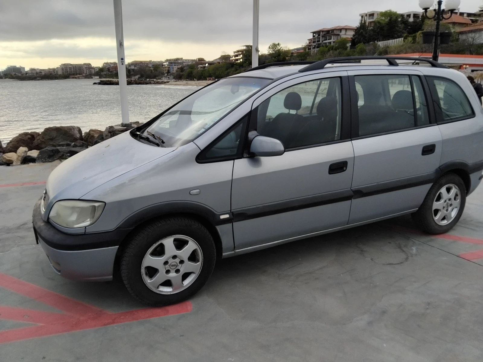 Opel Zafira 1.6 Газов ижекцион - изображение 2