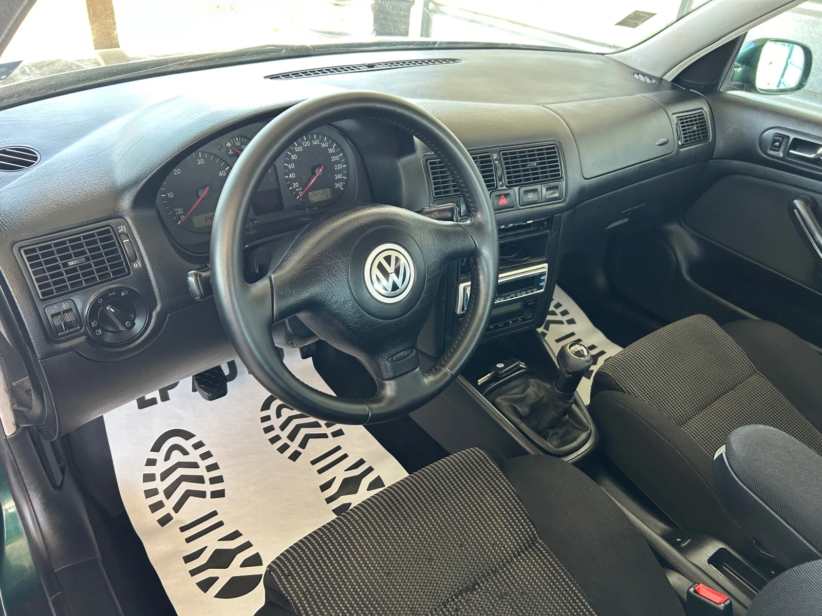 VW Golf 1.9tdi 116к.с 6-скорости Италия - изображение 7