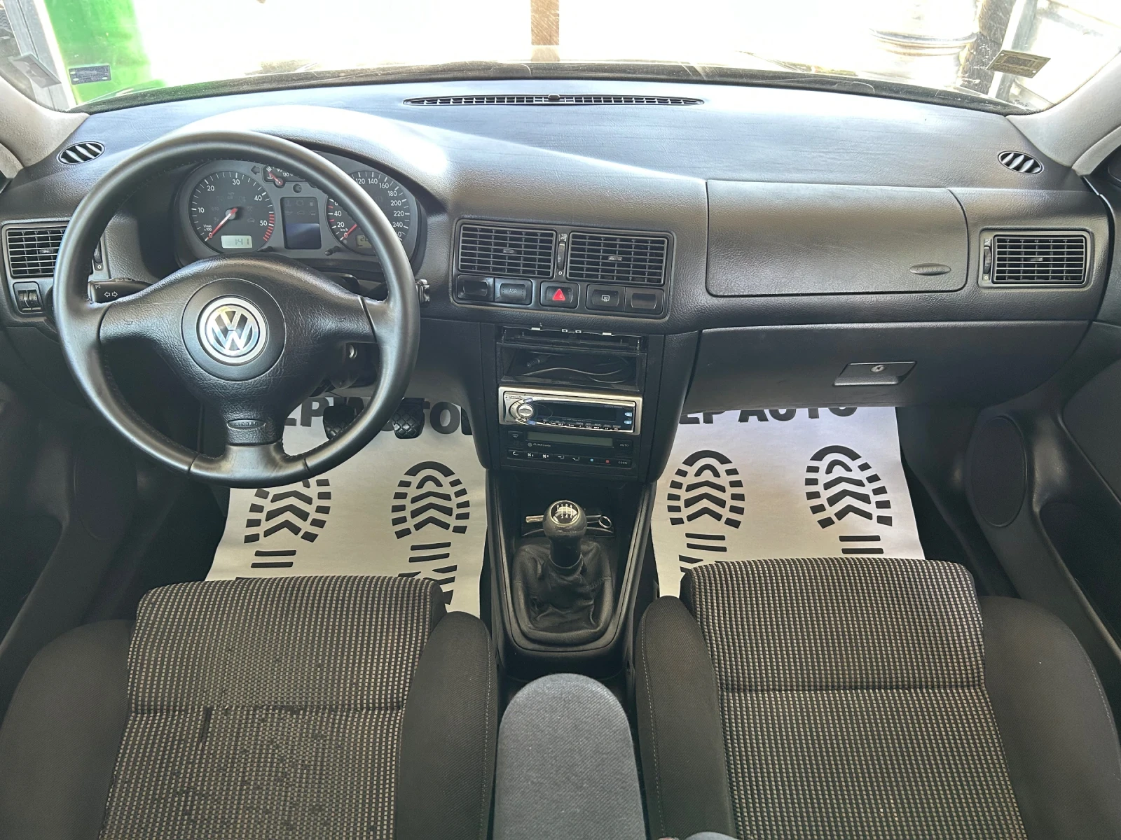 VW Golf 1.9tdi 116к.с 6-скорости Италия - изображение 9