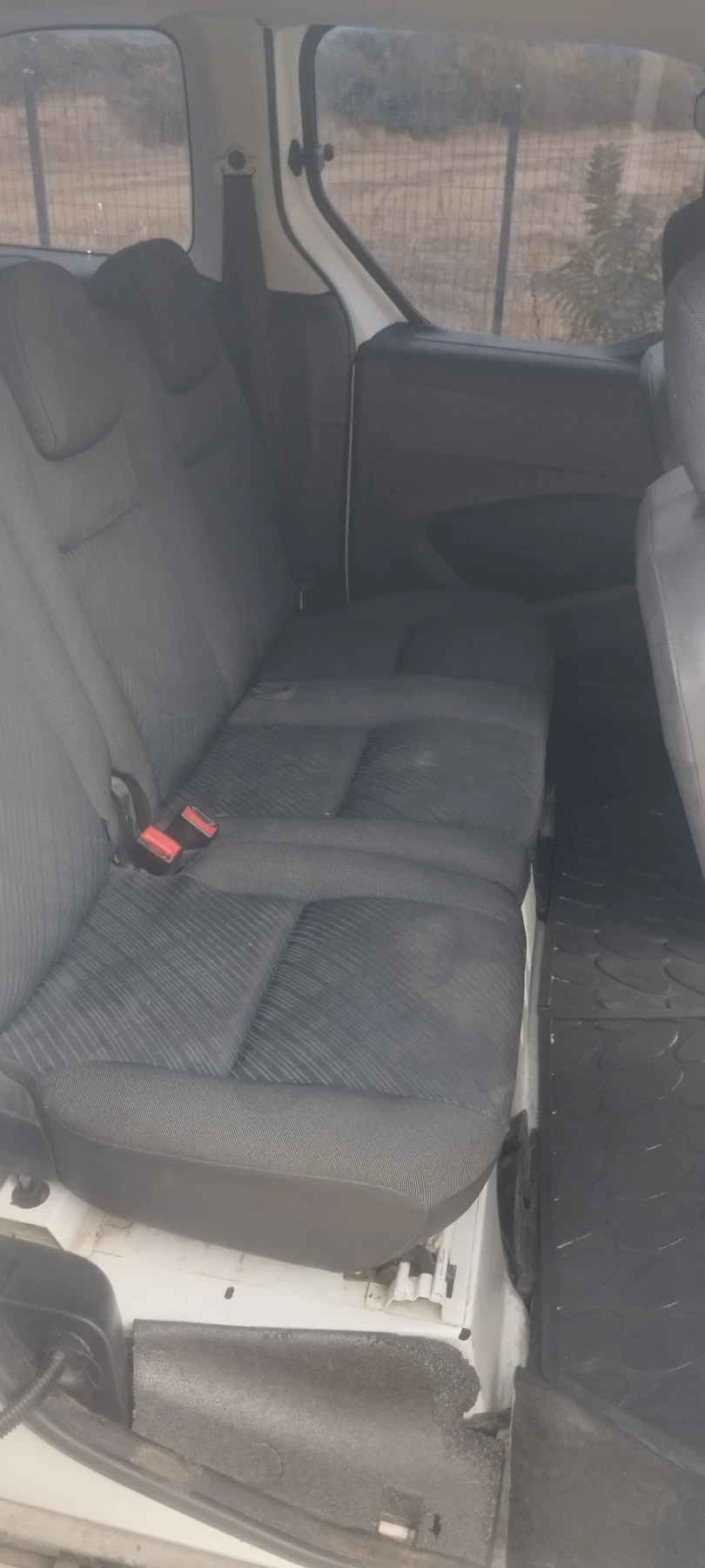 Peugeot Partner 1.6 hdi 75 - изображение 8