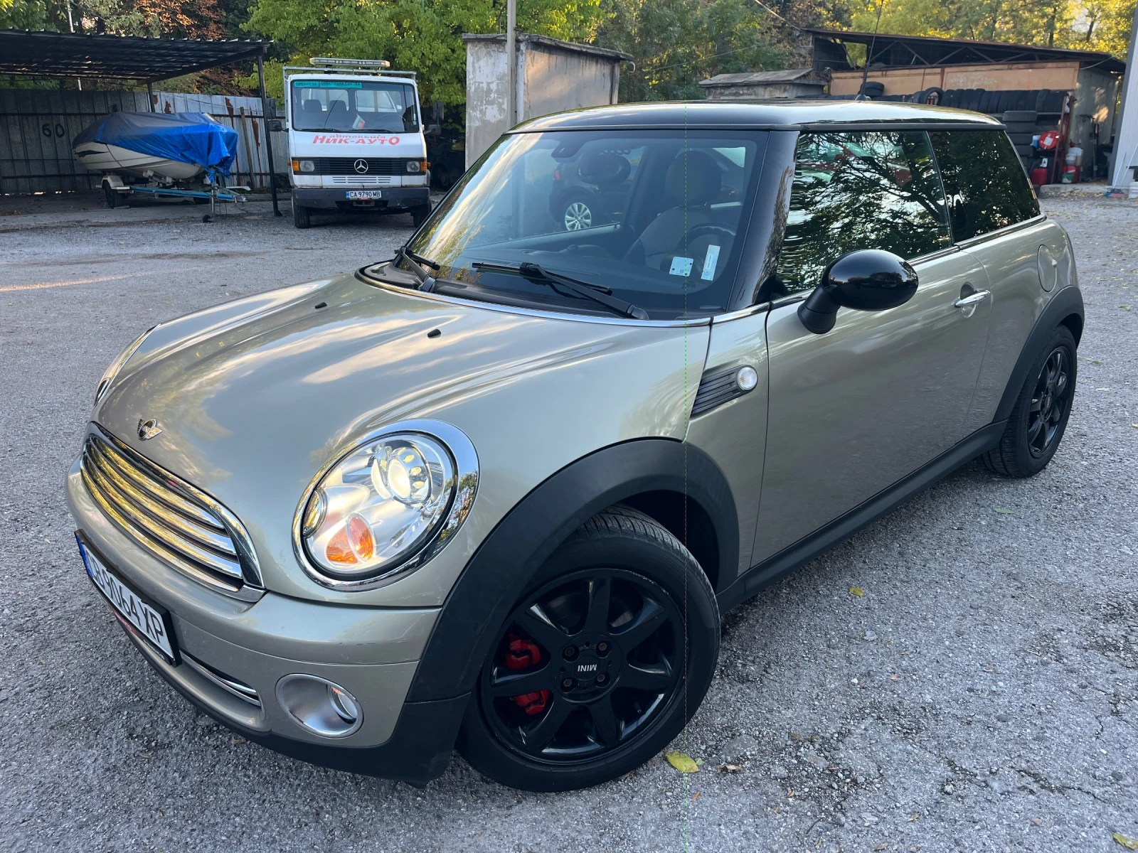 Mini Cooper 1.6i 120hp Chili* Navi* HarmanKardon* Xenon*  - изображение 2
