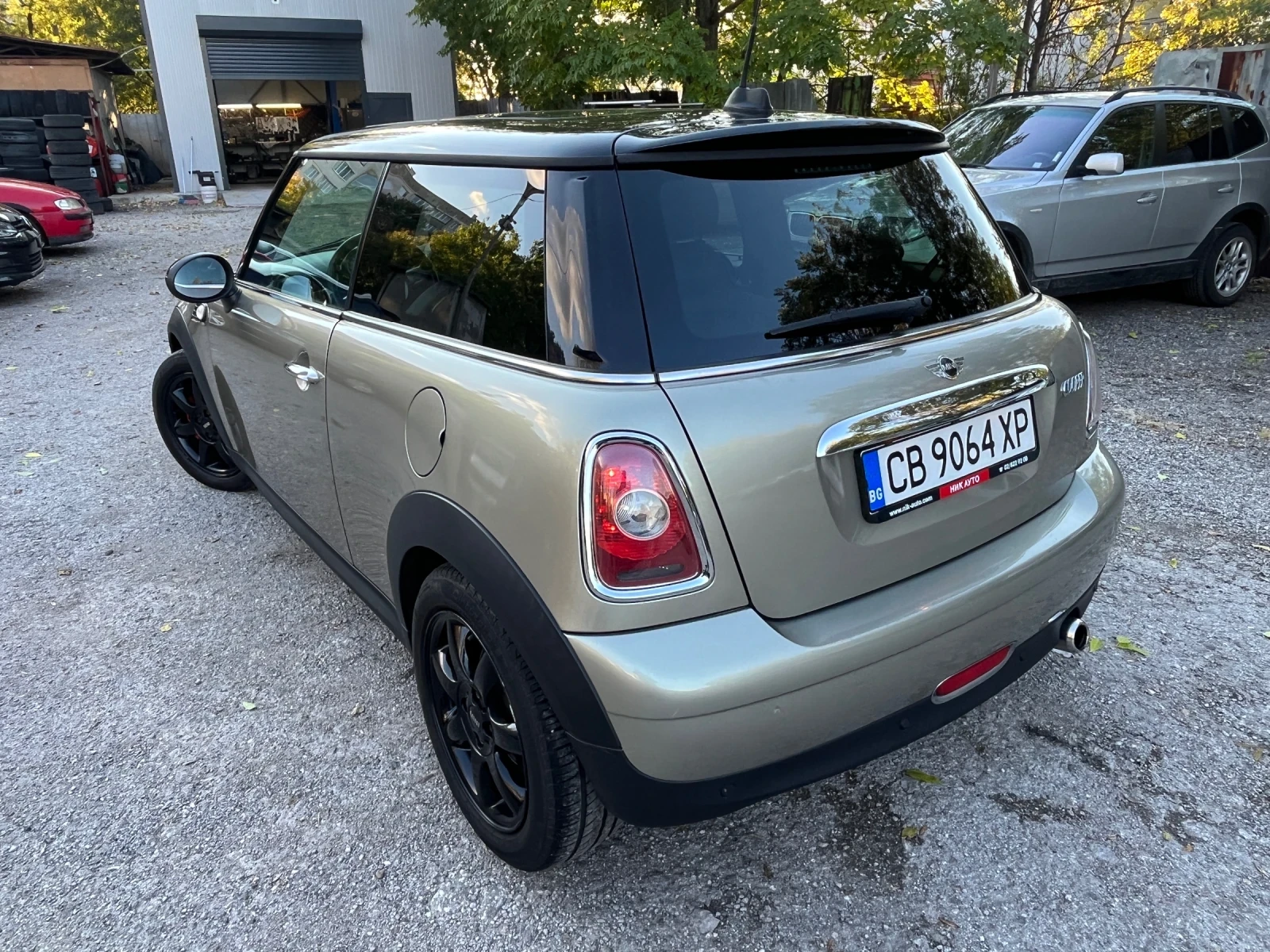 Mini Cooper 1.6i 120hp Chili* Navi* HarmanKardon* Xenon*  - изображение 3