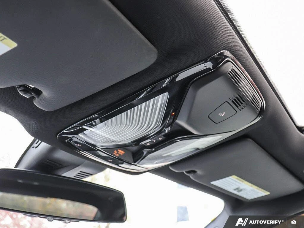 BMW 340 *  *    *   *  | Mobile.bg   15