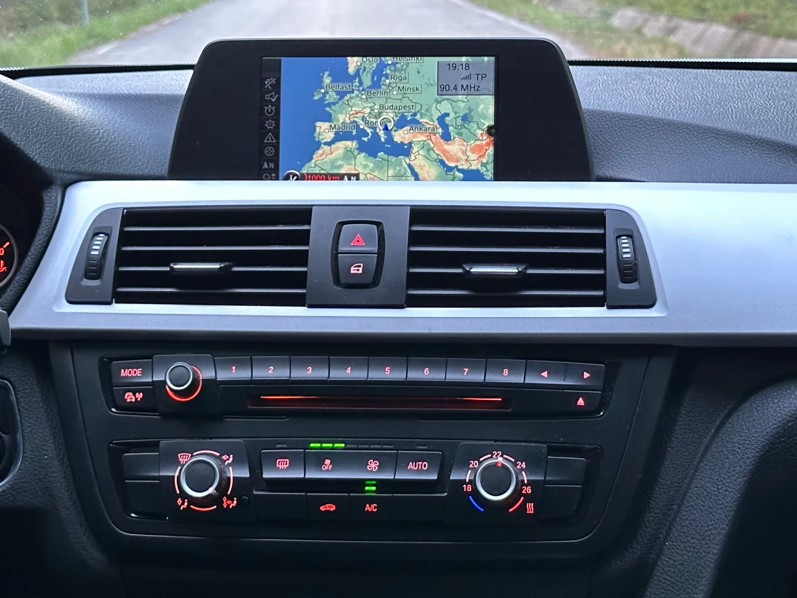 BMW 320 BMW F31 320d Xdrive | Mobile.bg � ����������� 11