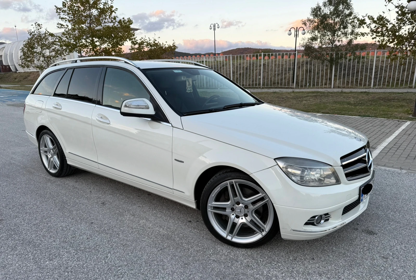Mercedes-Benz C 320 AVANTGARDE* /// | Mobile.bg   2