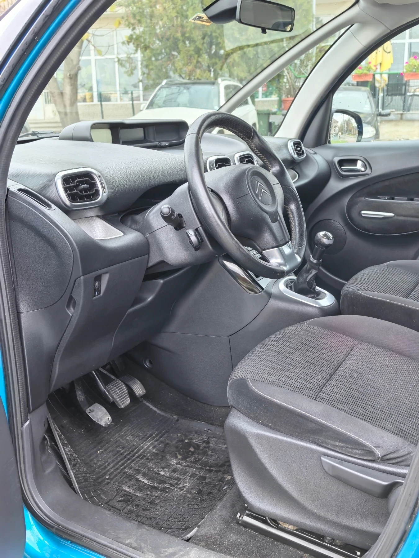 Citroen C3 Picasso 120 �.� | Mobile.bg � ����������� 6