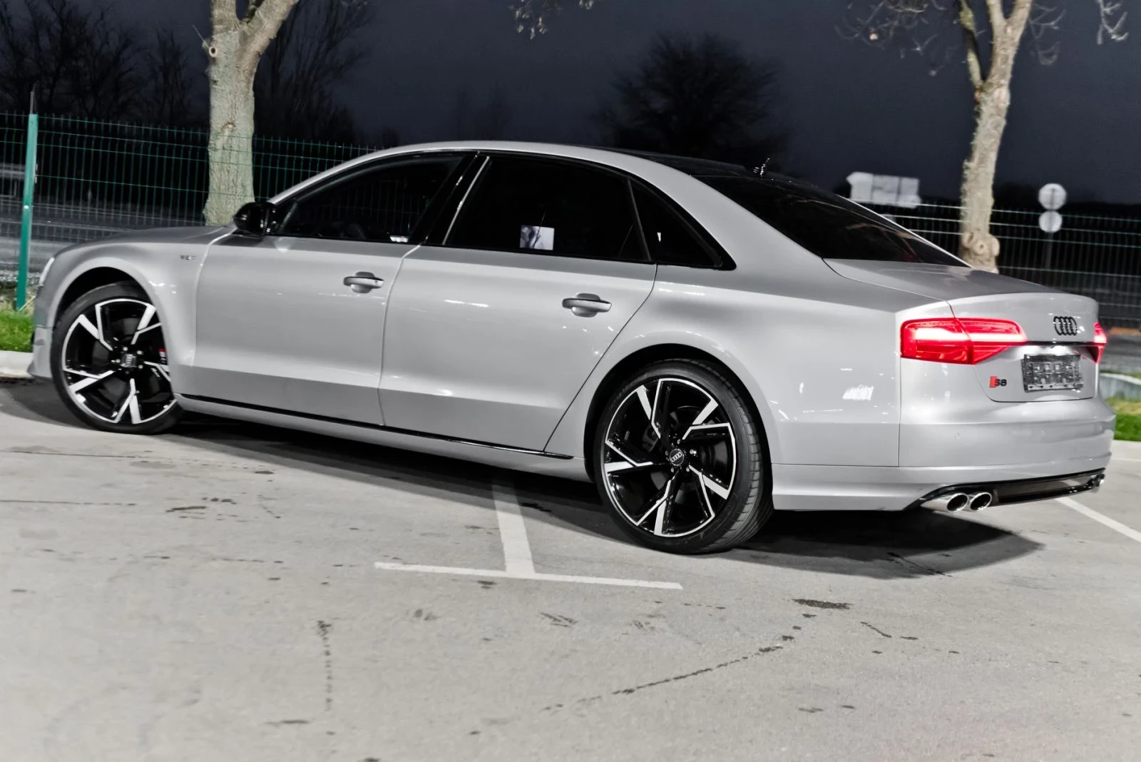 Audi A8 S8 OPTIK KARBON .TV+ TV+ TV.., снимка 4 - Автомобили и джипове - 53831135