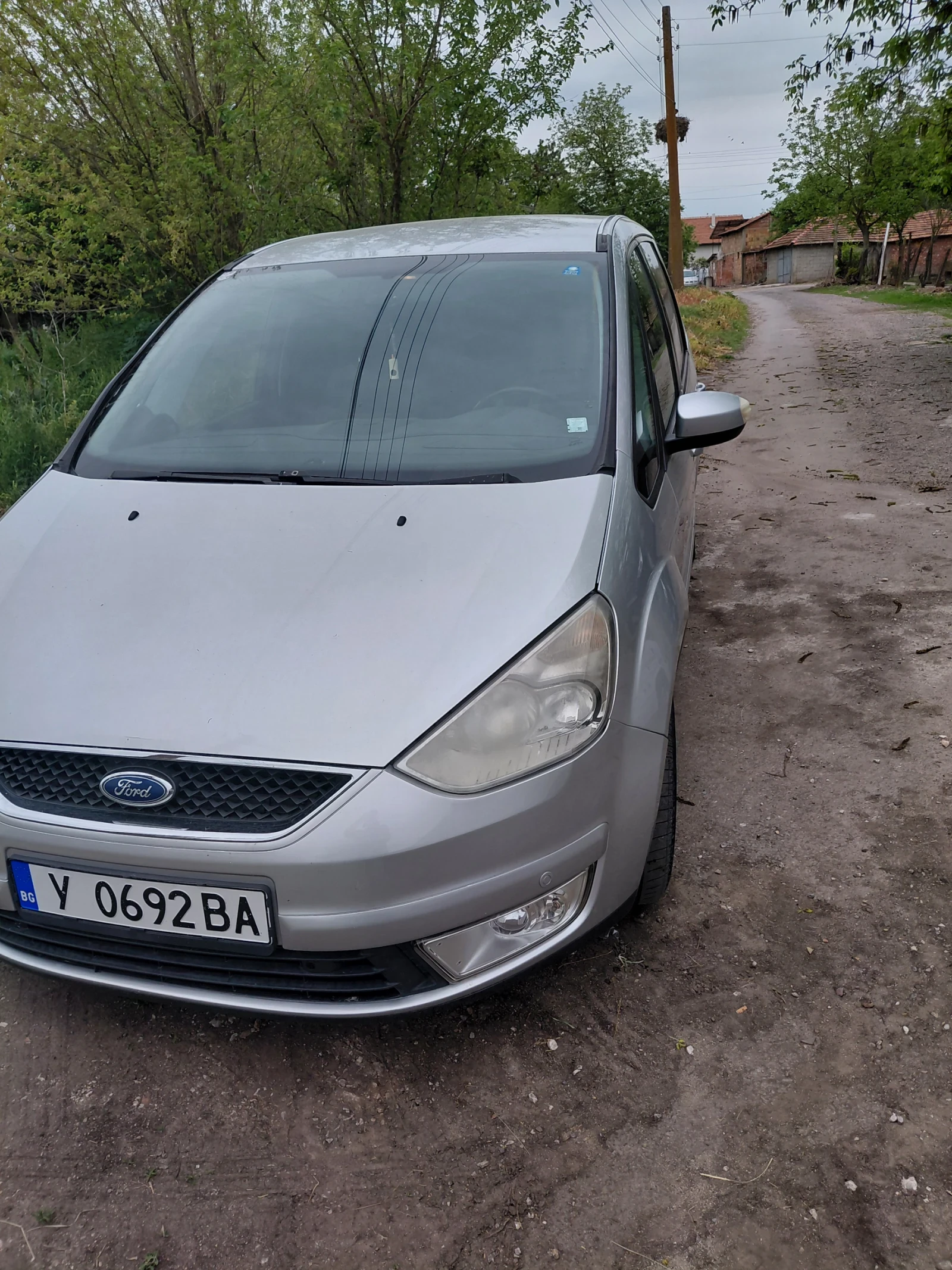 Ford Galaxy ПРОДАВА СЕ ЦЕНА 3500 евро  Форд галакси 2.0 tdci о