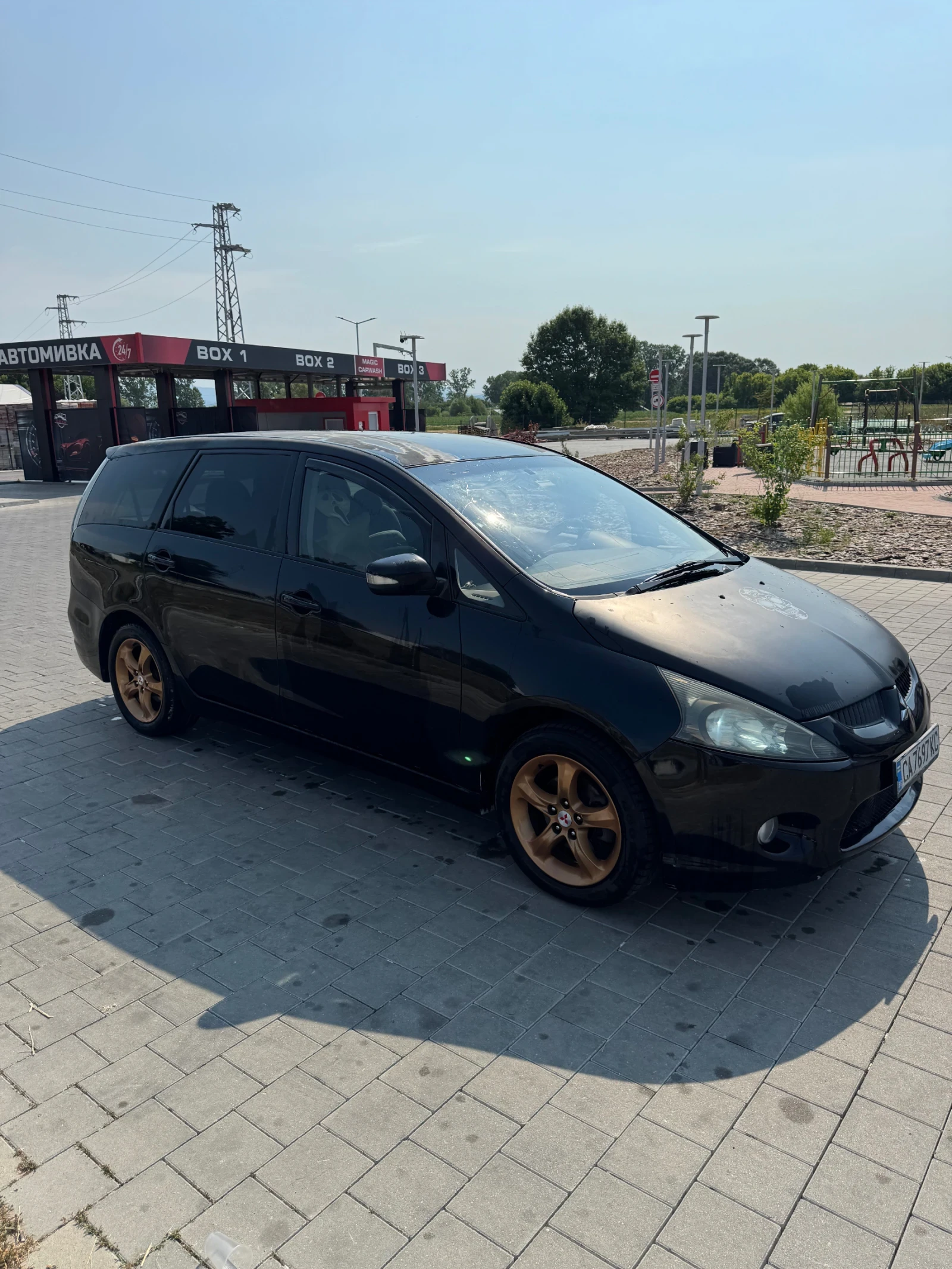 Mitsubishi Grandis, снимка 3 - Автомобили и джипове - 54481566