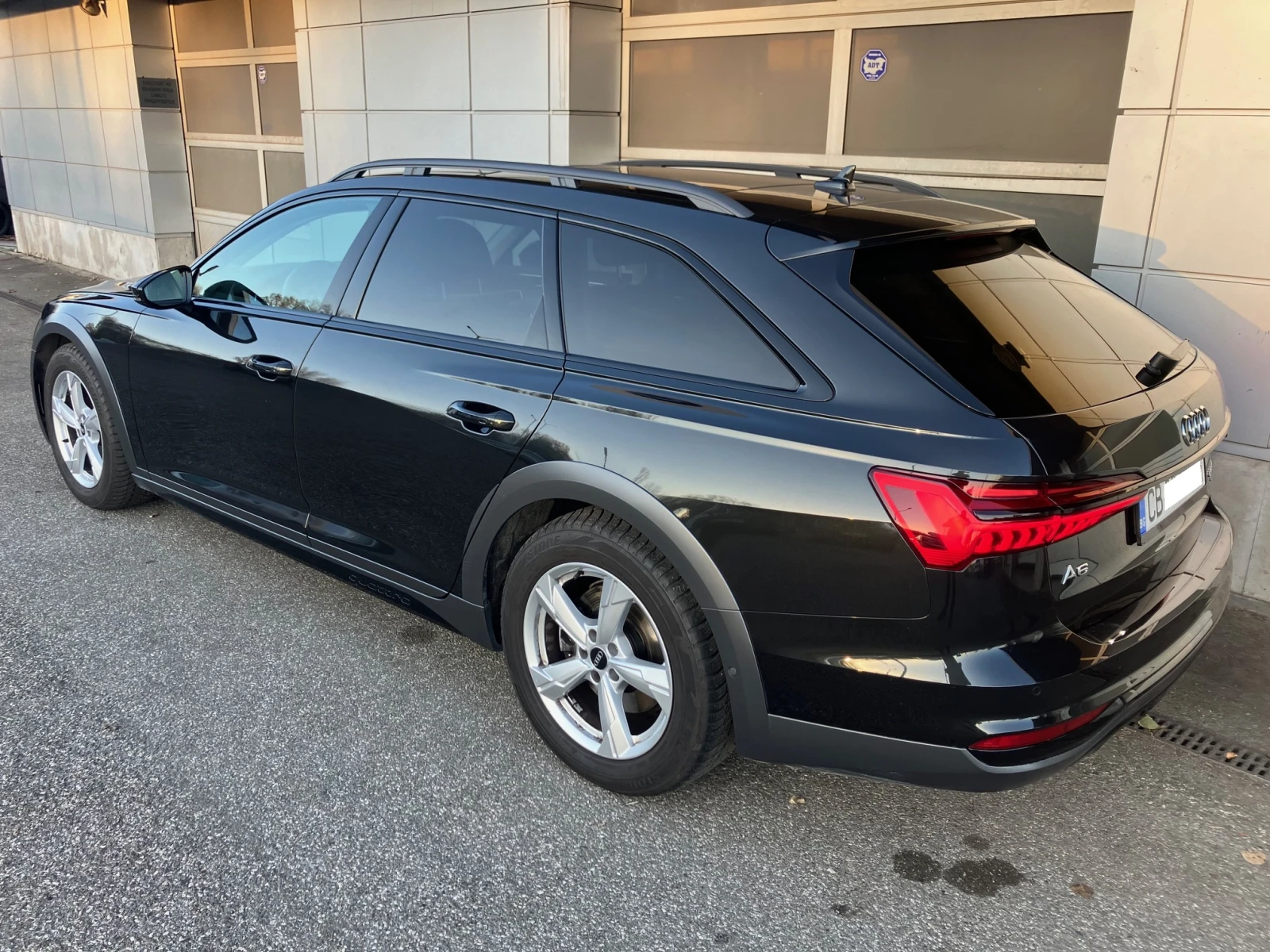 Audi A6 Allroad 3.0 TDI 286 quattro allroad Панорама, снимка 3 - Автомобили и джипове - 54503952