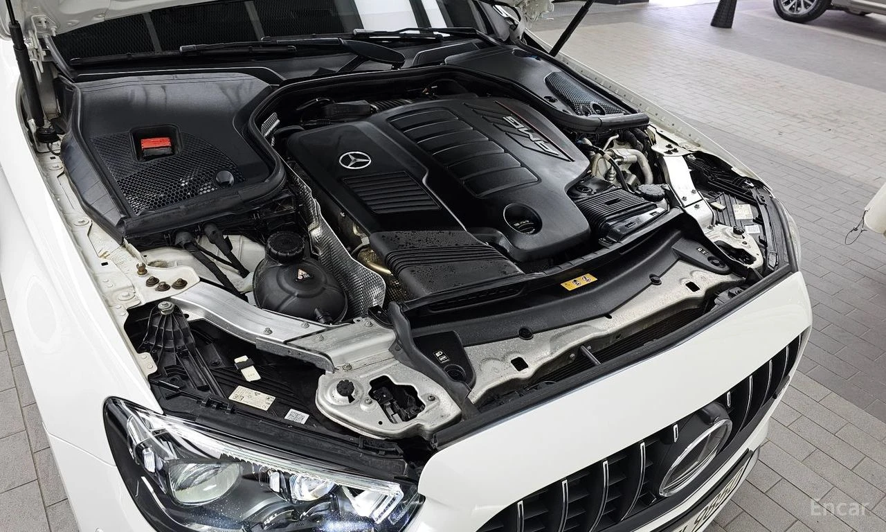 Mercedes-Benz E 53 AMG 4MATIC+ BURMESTER* ОБДУХВАНЕ* LANE* ASSIST* , снимка 17 - Автомобили и джипове - 54627344
