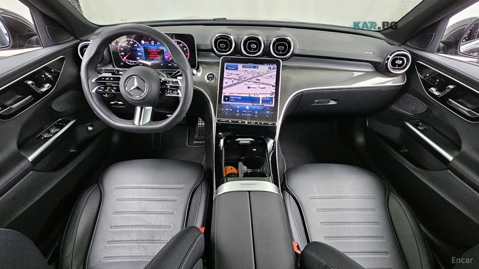 Mercedes-Benz C 200 * AMG* ПОДГРЕВ* ОБДУХВАНЕ* ПАНОРАМА* КАМЕРА* , снимка 7 - Автомобили и джипове - 54913627
