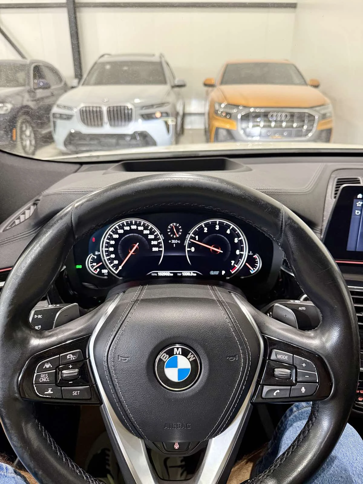 BMW 6 GT 640i xDrive M package | Mobile.bg � ����������� 14