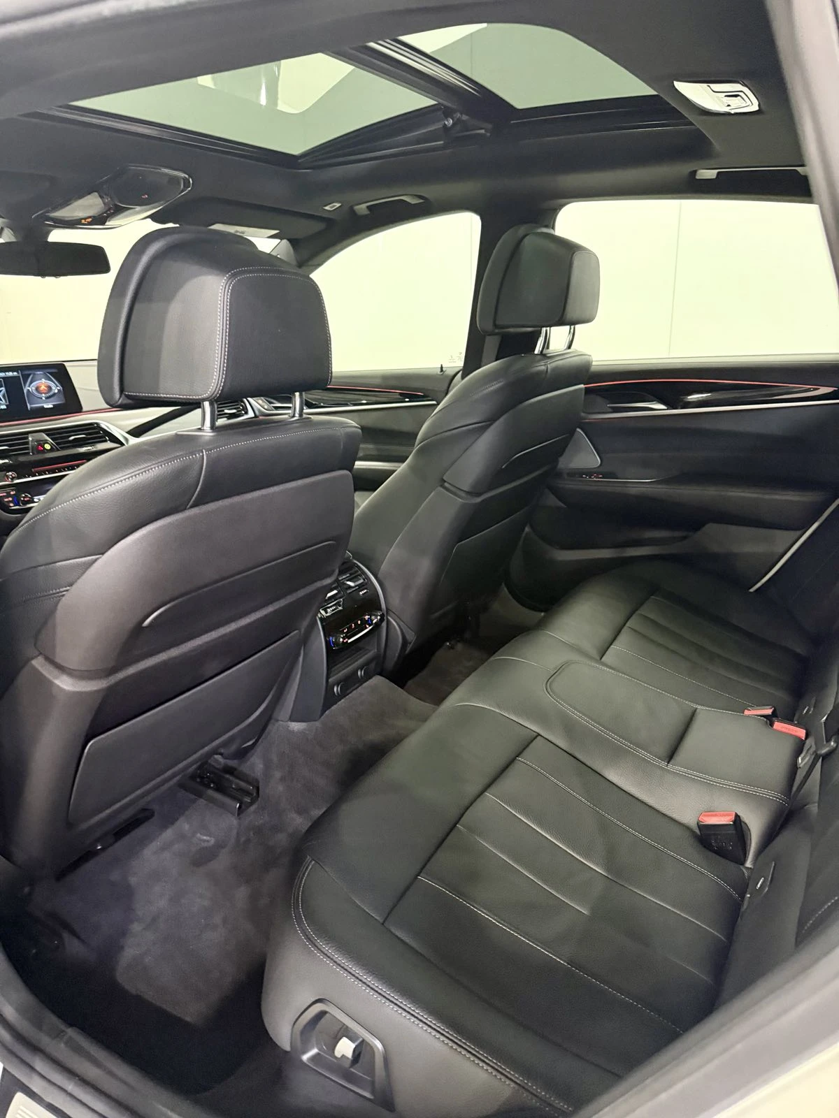 BMW 6 GT 640i xDrive M package | Mobile.bg � ����������� 10