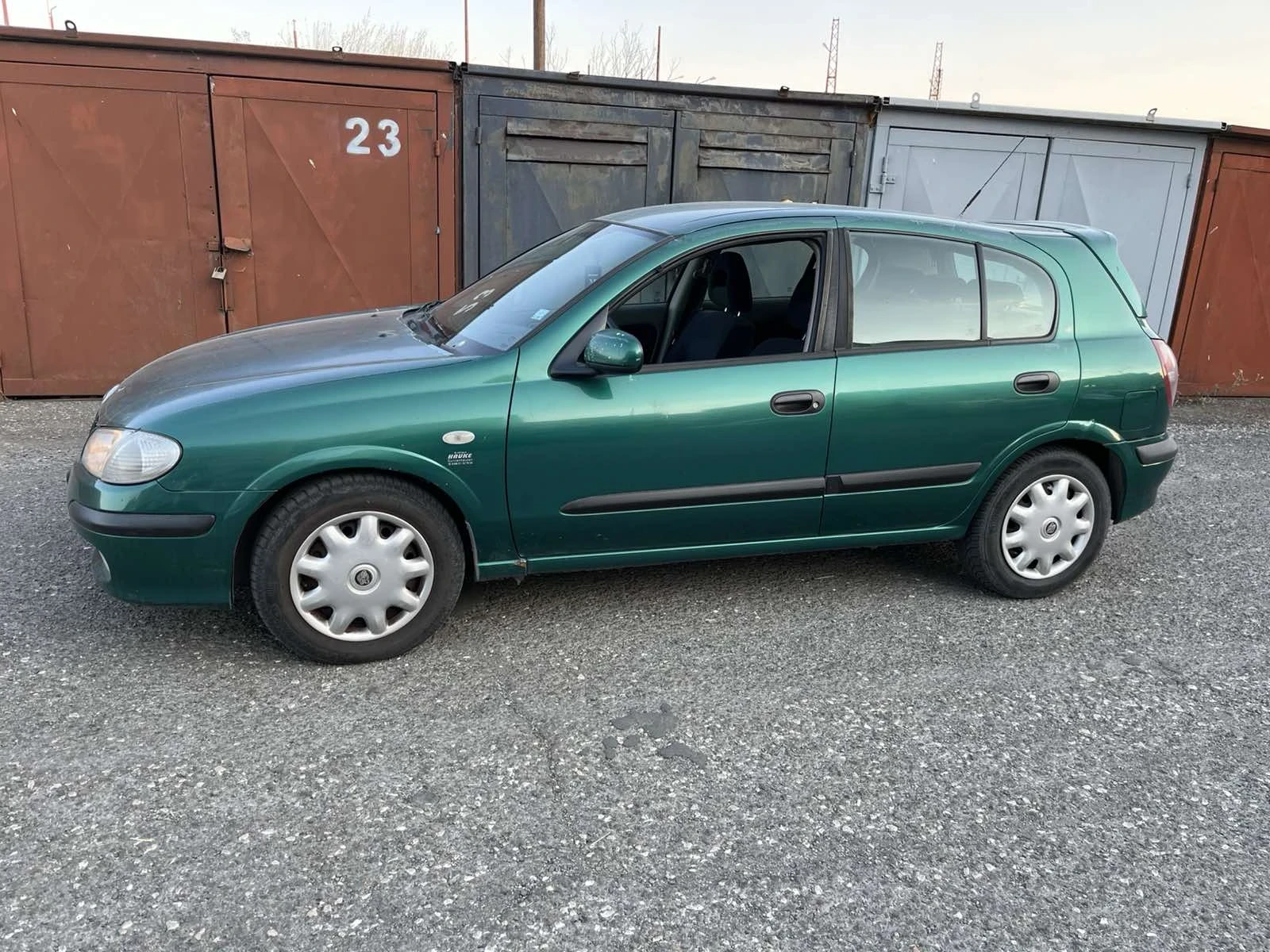 Nissan Almera, снимка 3 - Автомобили и джипове - 55052600