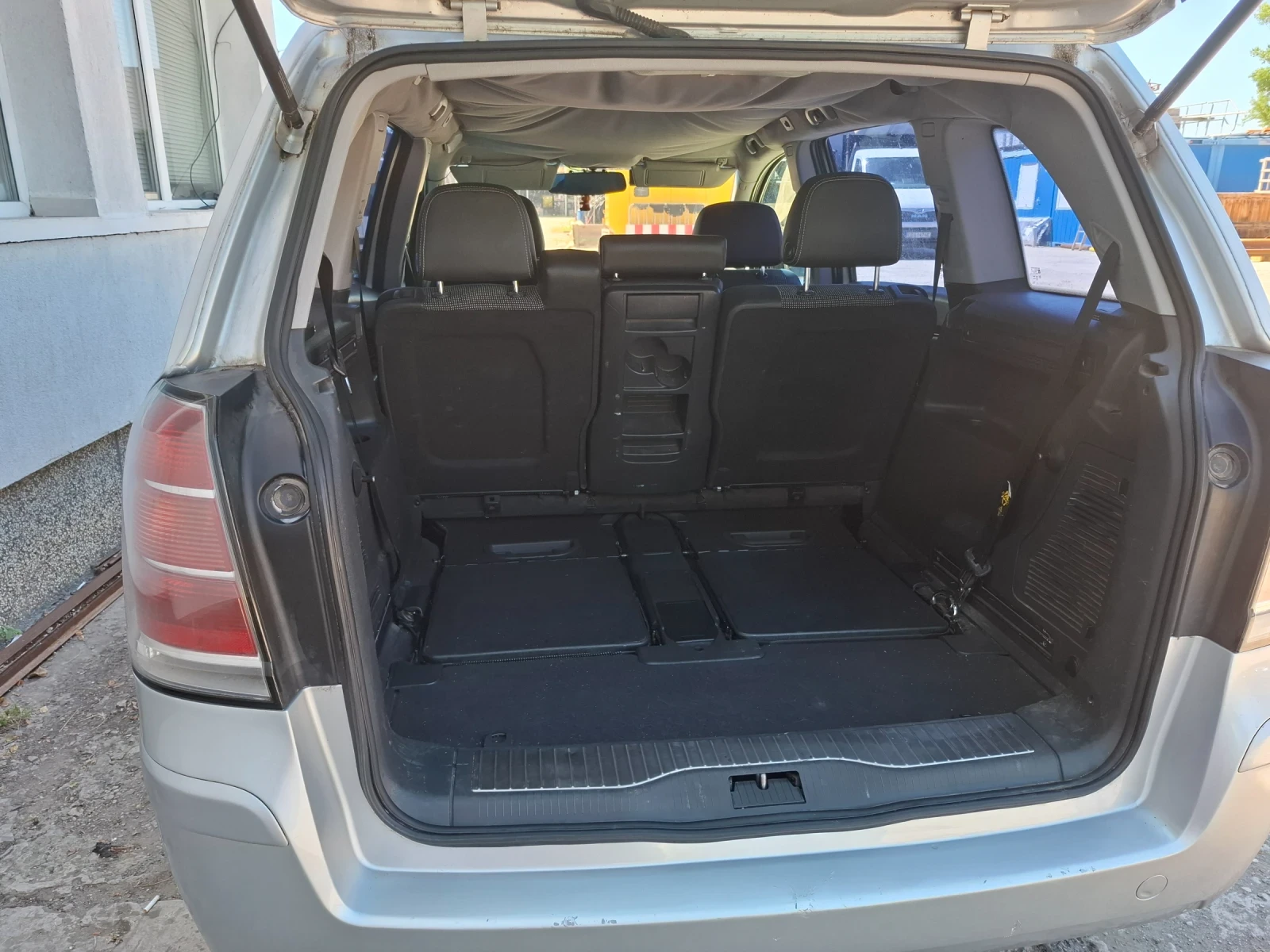 Opel Zafira CNG, снимка 7 - Автомобили и джипове - 55108634