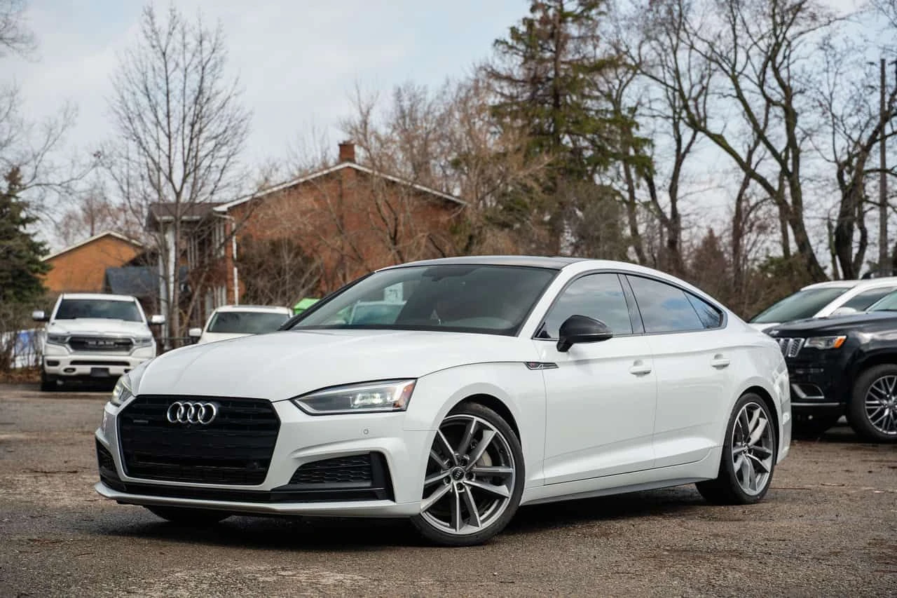 Audi A5 * Technik 45 TFSI quattro| NoAccident| S line| 360, снимка 2 - Автомобили и джипове - 55179973