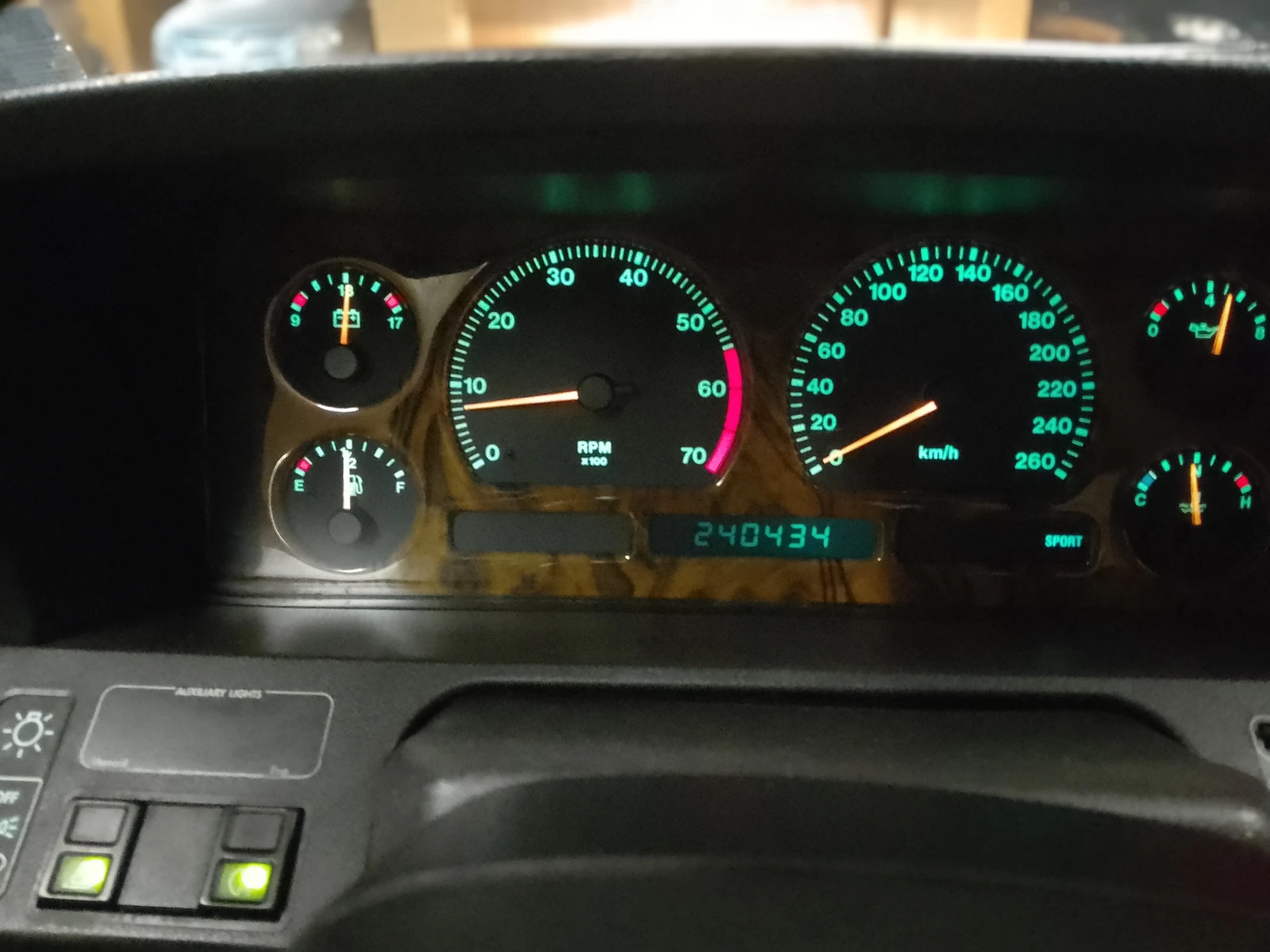 Jaguar Sovereign XJ40 | Mobile.bg � ����������� 13