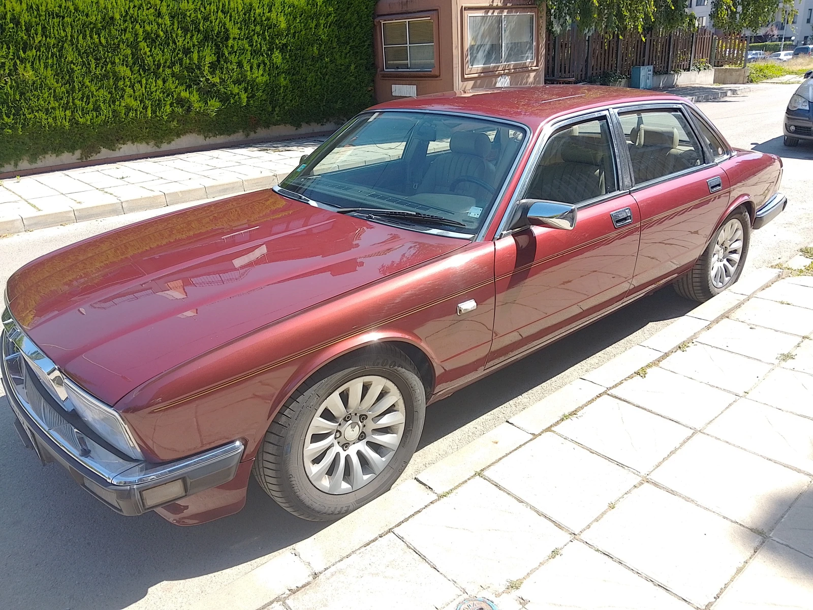 Jaguar Sovereign XJ40 | Mobile.bg � ����������� 2