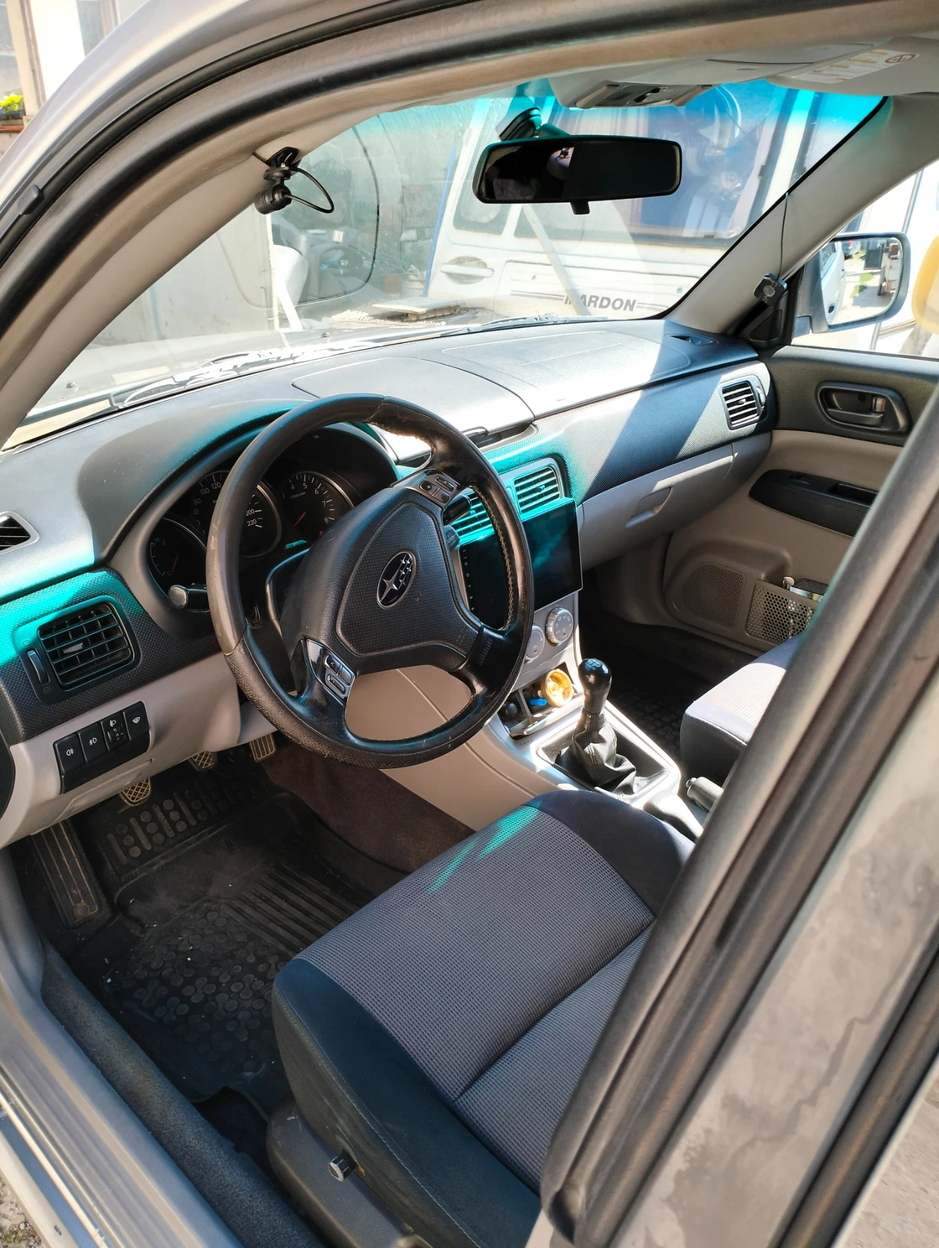 Subaru Forester, снимка 4 - Автомобили и джипове - 55300652