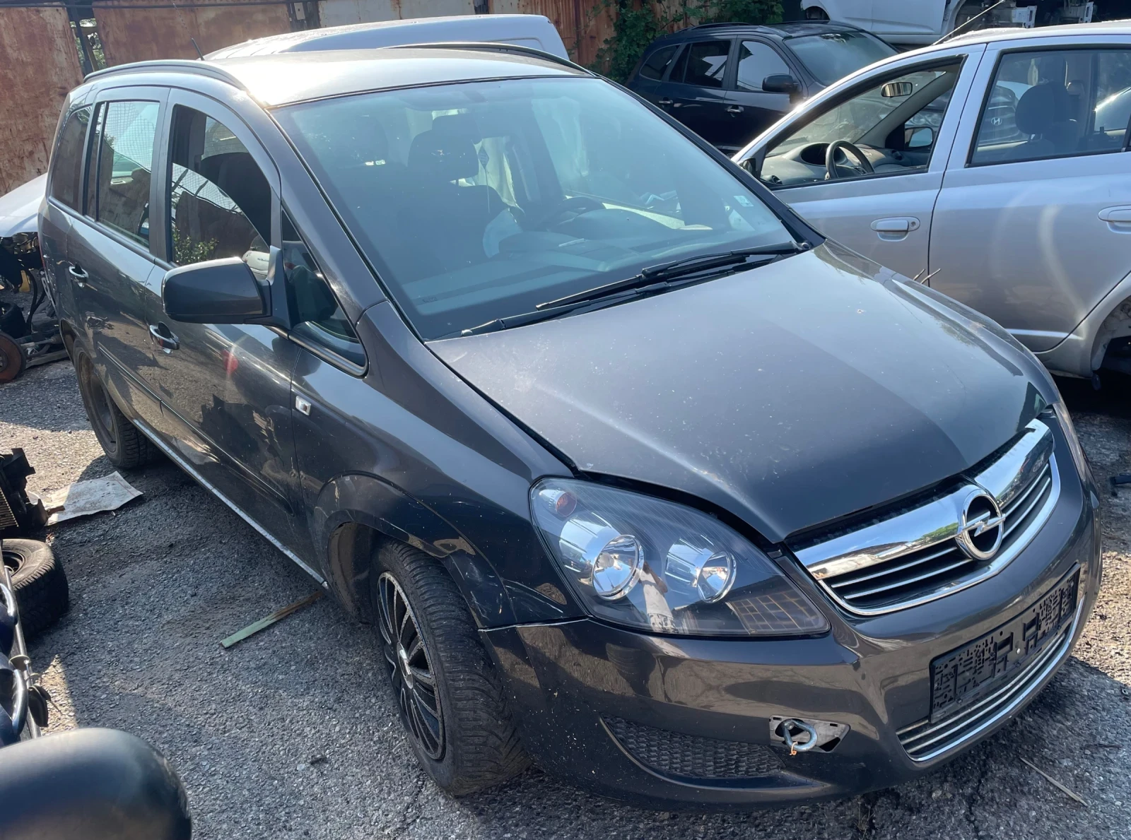 Opel Zafira 1.7 cdti 125 к с, снимка 2 - Автомобили и джипове - 55342835