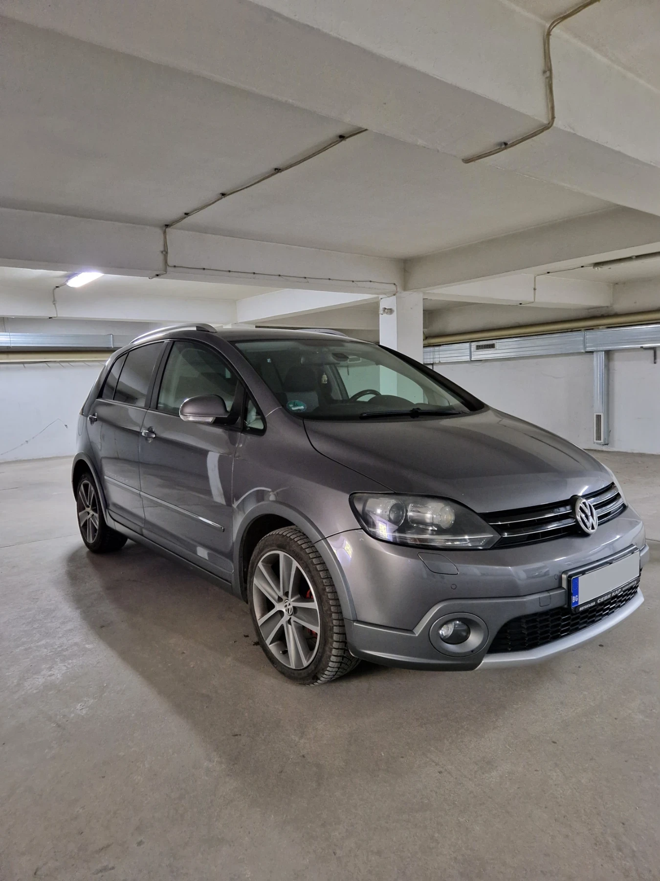 VW Golf Plus Cross, снимка 9 - Автомобили и джипове - 55421677