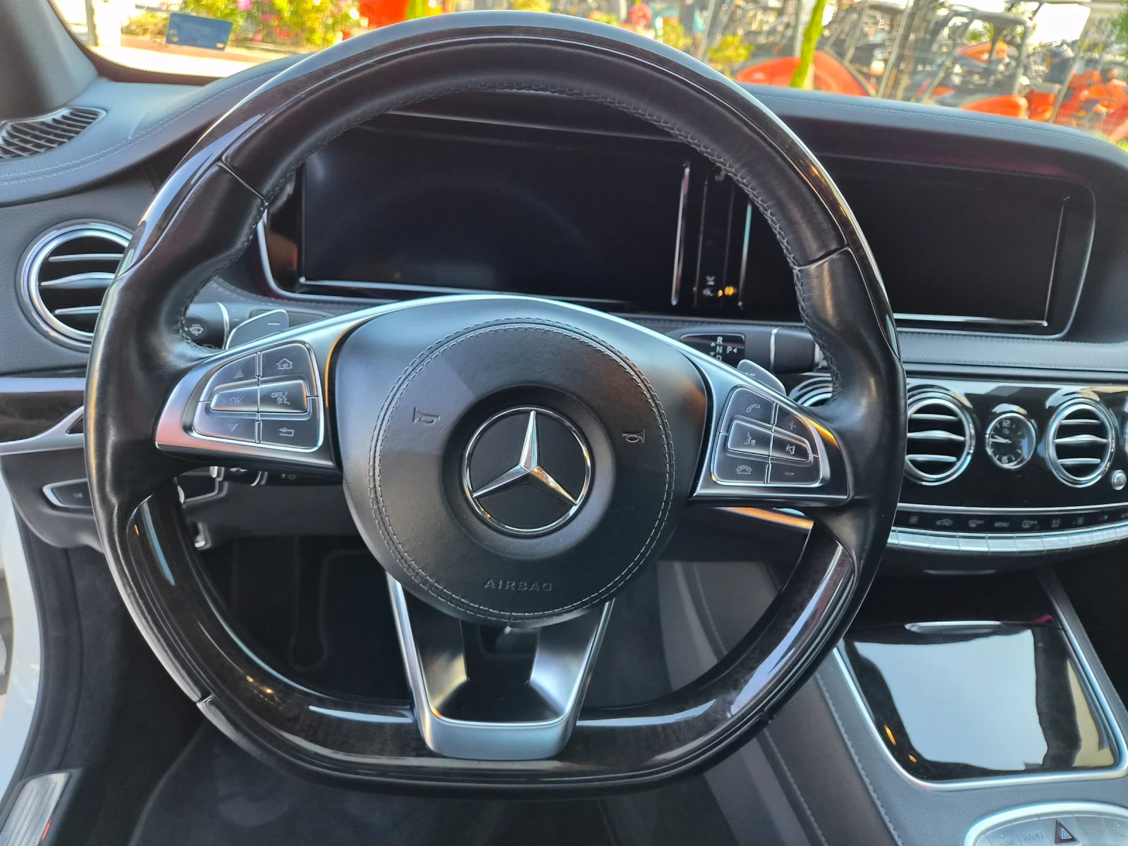 Mercedes-Benz S 350 AMG пакет / ВСИЧКИ ЕКСТРИ / КАТО НОВА !!!, снимка 14 - Автомобили и джипове - 55689273