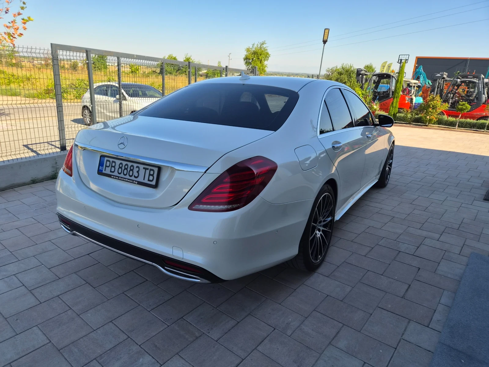 Mercedes-Benz S 350 AMG пакет / ВСИЧКИ ЕКСТРИ / КАТО НОВА !!!, снимка 4 - Автомобили и джипове - 55689273