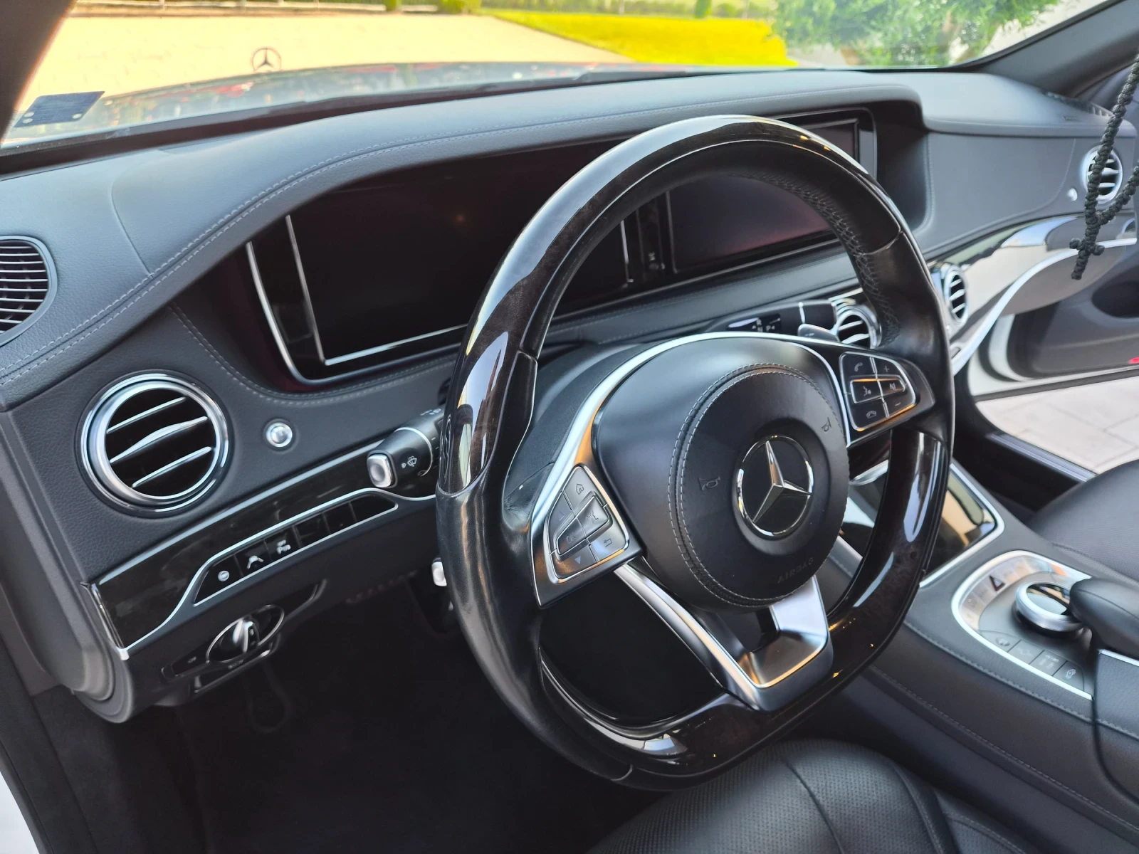 Mercedes-Benz S 350 AMG пакет / ВСИЧКИ ЕКСТРИ / КАТО НОВА !!!, снимка 15 - Автомобили и джипове - 55689273