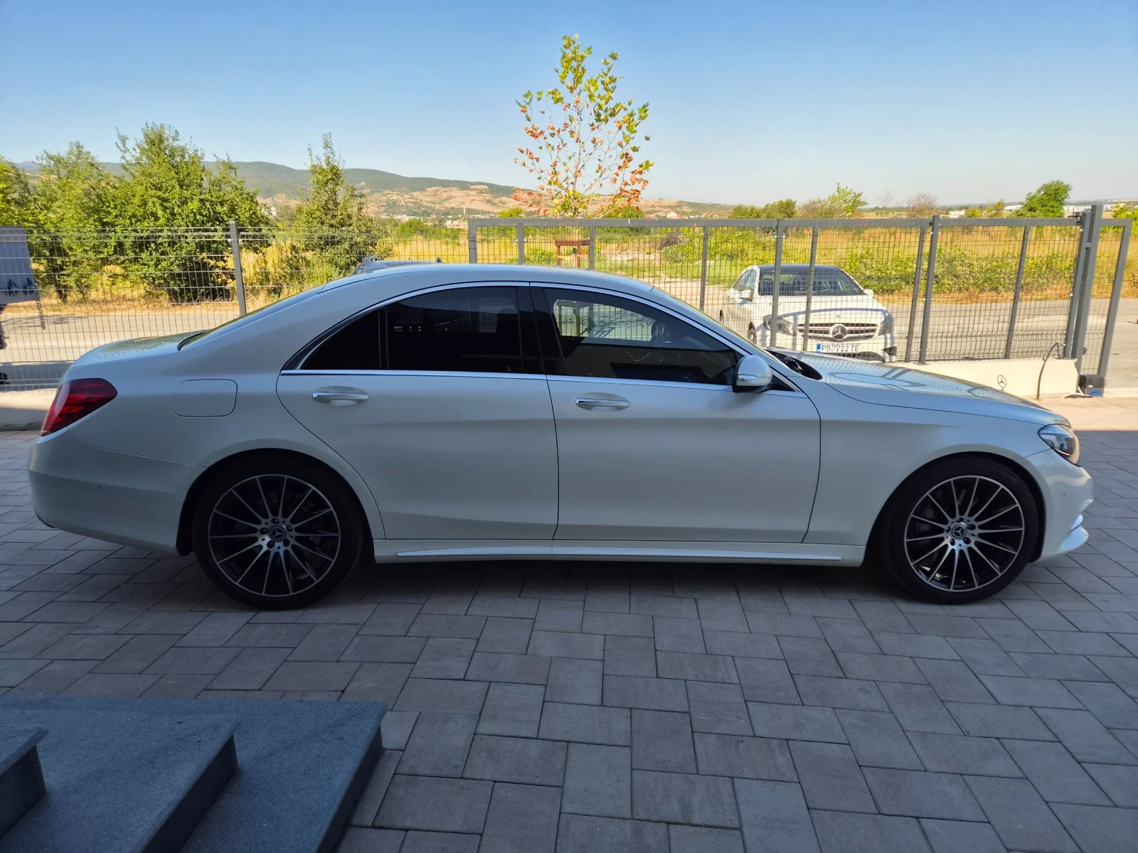 Mercedes-Benz S 350 AMG пакет / ВСИЧКИ ЕКСТРИ / КАТО НОВА !!!, снимка 5 - Автомобили и джипове - 55689273