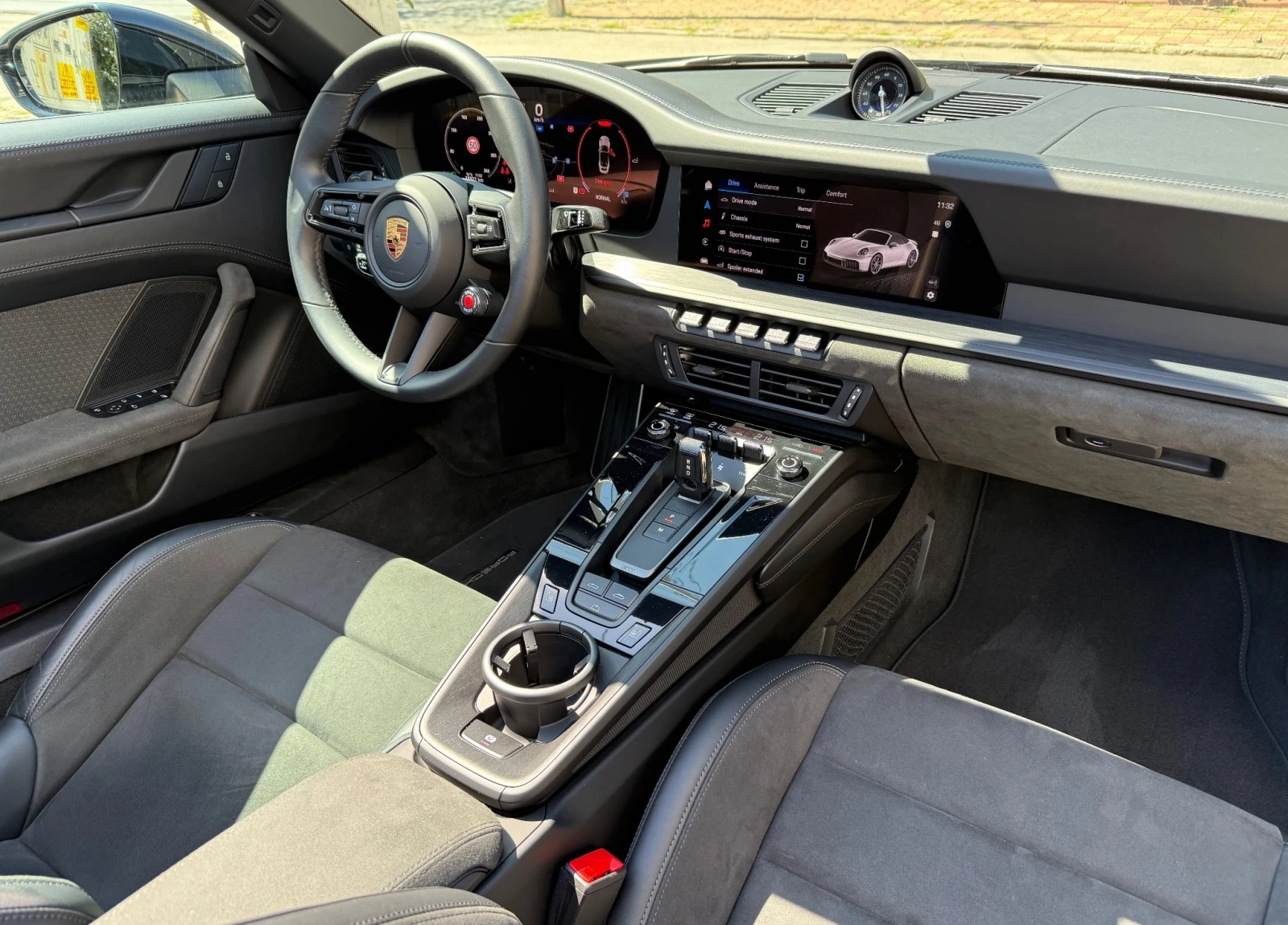 Porsche 911 Carrera GTS, снимка 6 - Автомобили и джипове - 55829707