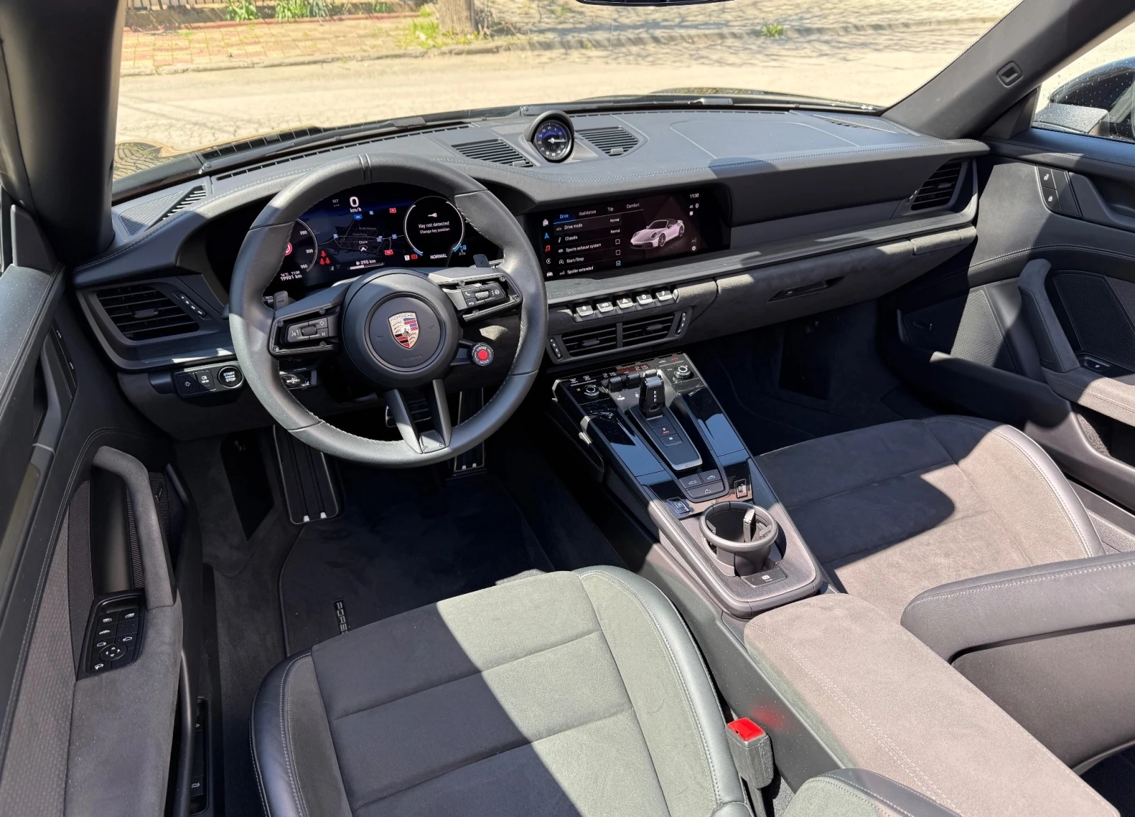 Porsche 911 Carrera GTS, снимка 5 - Автомобили и джипове - 55829707