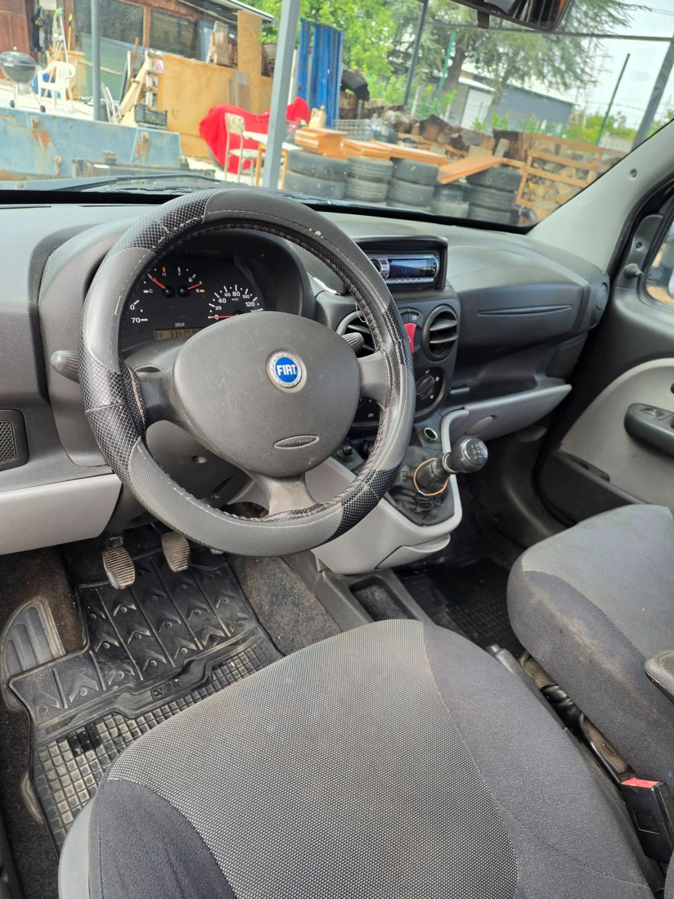 Fiat Doblo 1.6, 104к.с. Бензин-газ, снимка 11 - Автомобили и джипове - 56228067