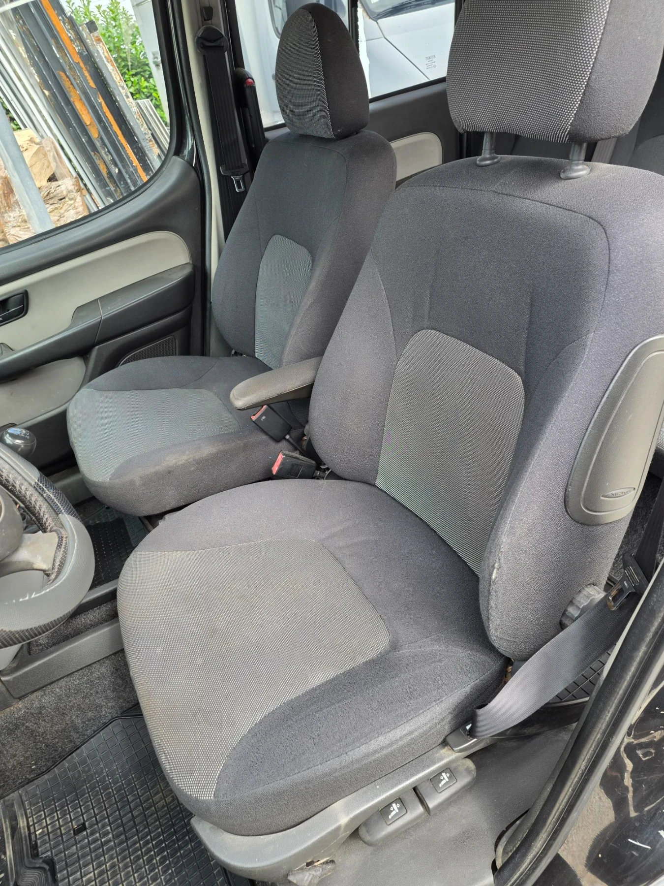 Fiat Doblo 1.6, 104к.с. Бензин-газ, снимка 9 - Автомобили и джипове - 56228067