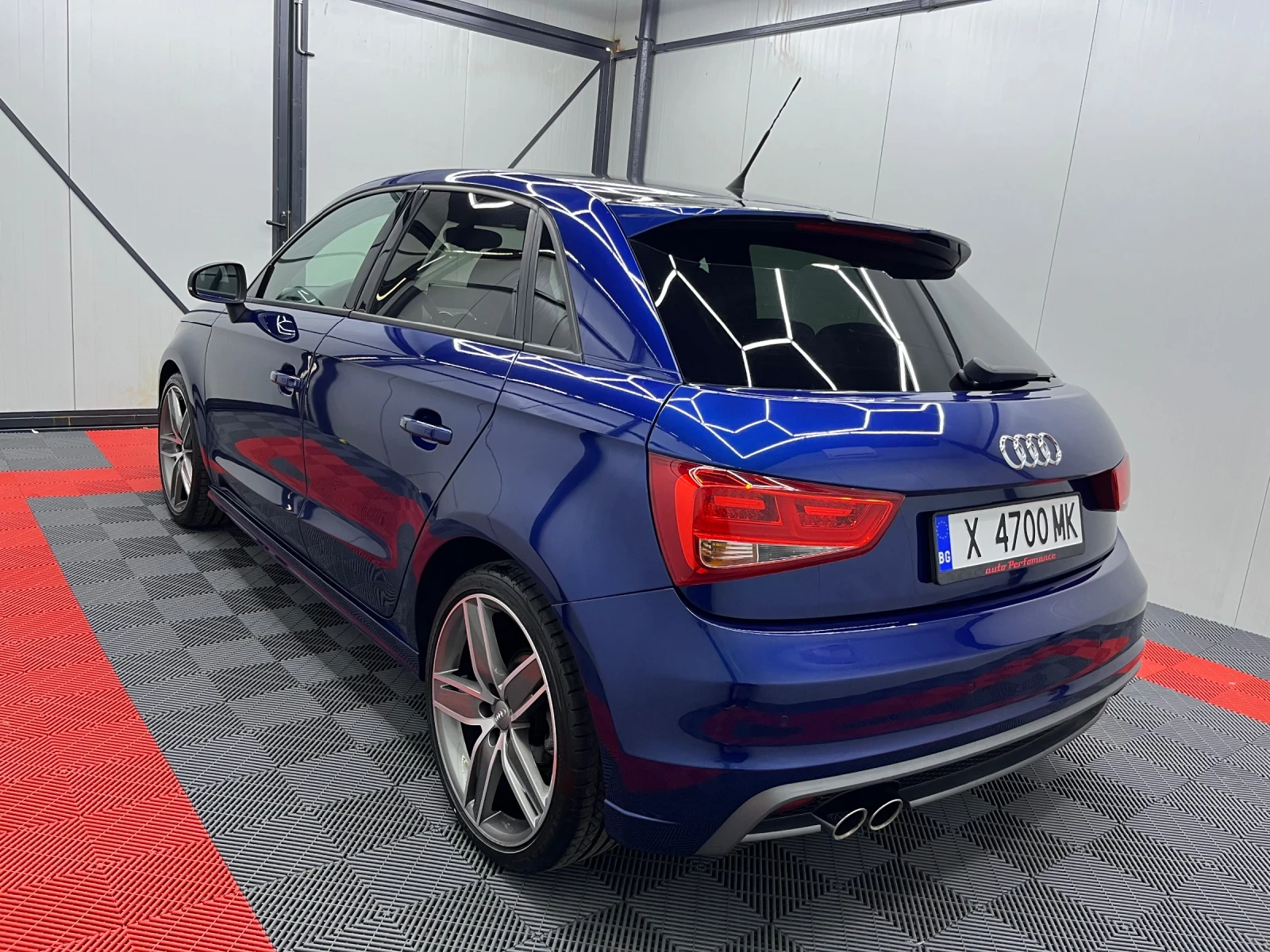 Audi A1 S-Line, снимка 4 - Автомобили и джипове - 56747578