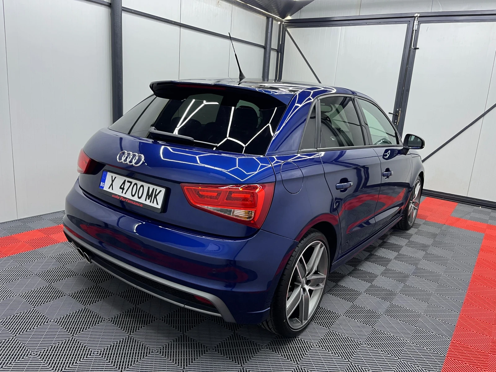 Audi A1 S-Line, снимка 5 - Автомобили и джипове - 56747578