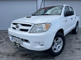 Toyota Hilux 2, 5D 4x4, lo/hi, , ., usb | Mobile.bg    2