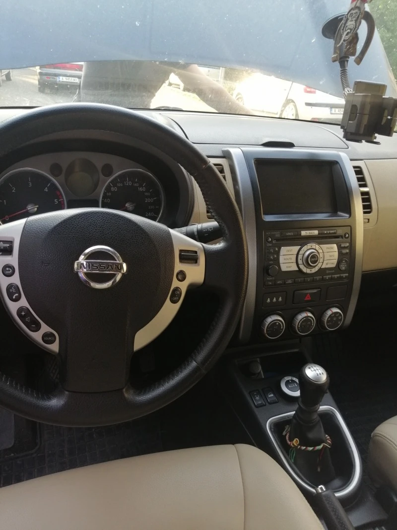 Nissan X-trail T 31, снимка 1 - Автомобили и джипове - 46740155