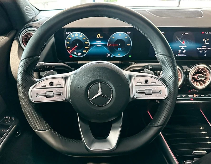 Mercedes-Benz EQA 250/ ELECTRIC ART/ CAMERA/ LED/ PDC/ NAVI/, снимка 8 - Автомобили и джипове - 47127981