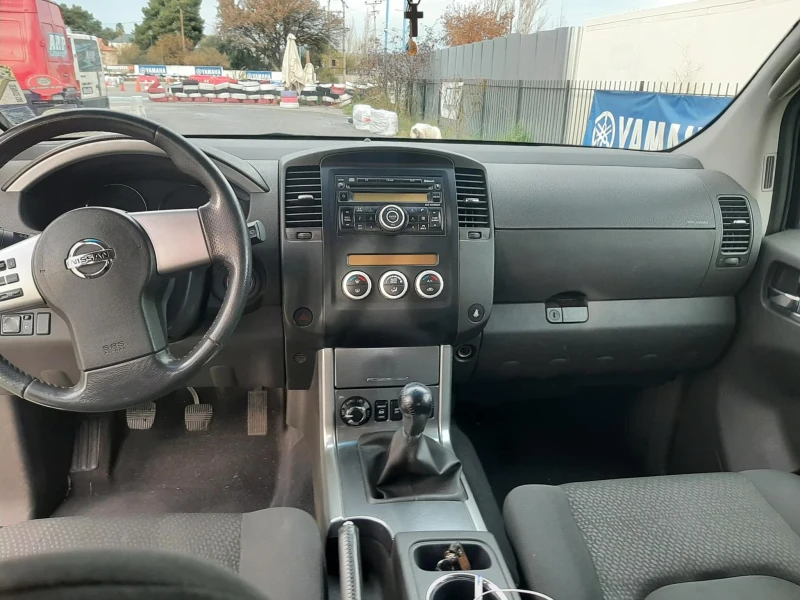 Nissan Pathfinder, снимка 7 - Автомобили и джипове - 47588714