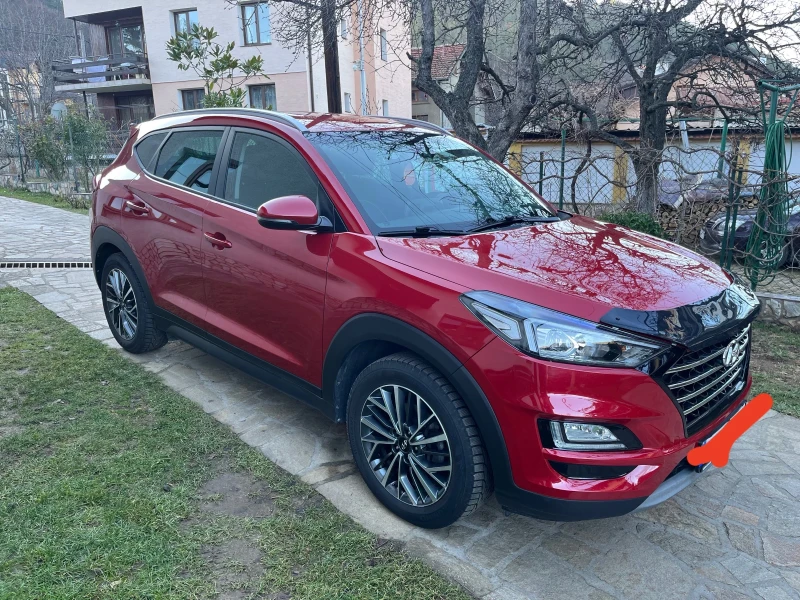 Hyundai Tucson 1.6 CRDI, снимка 4 - Автомобили и джипове - 48406806