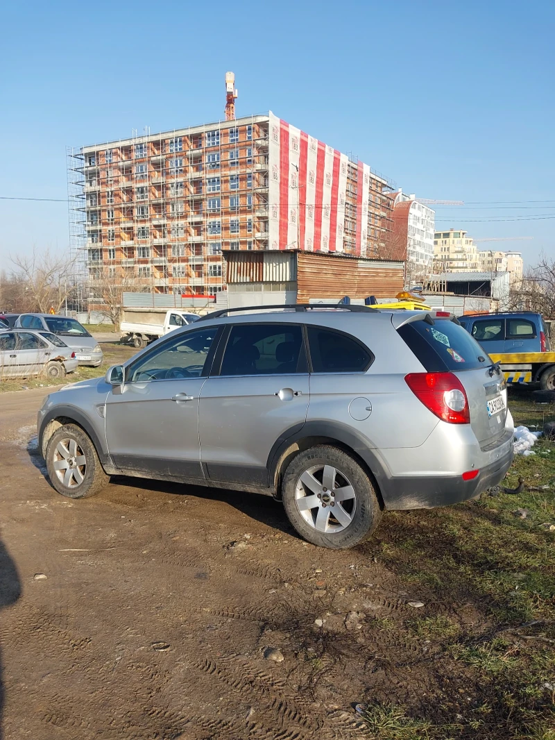 Chevrolet Captiva, снимка 5 - Автомобили и джипове - 48498077