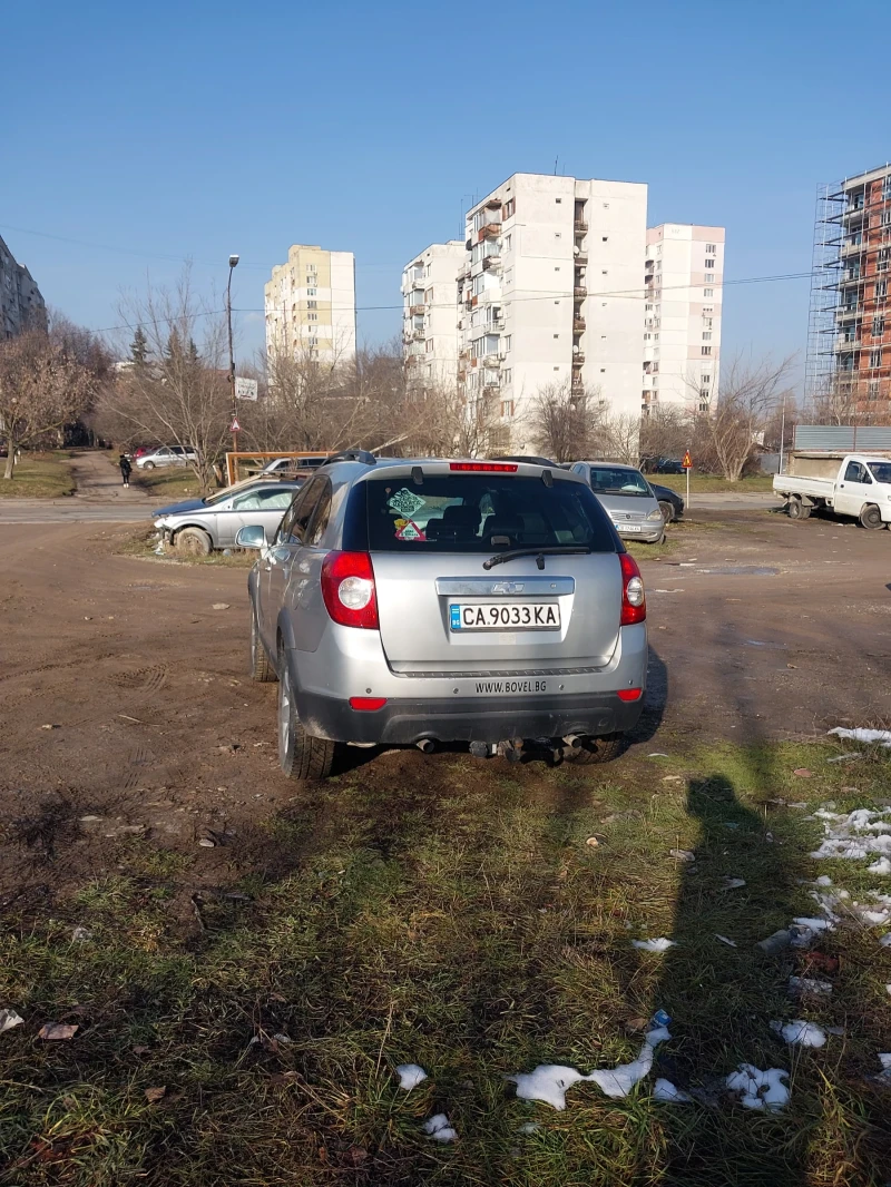 Chevrolet Captiva, снимка 6 - Автомобили и джипове - 48498077