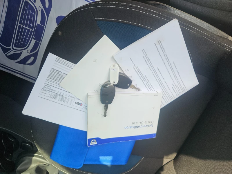 Dacia Duster 1.6/4x4, снимка 16 - Автомобили и джипове - 51018642