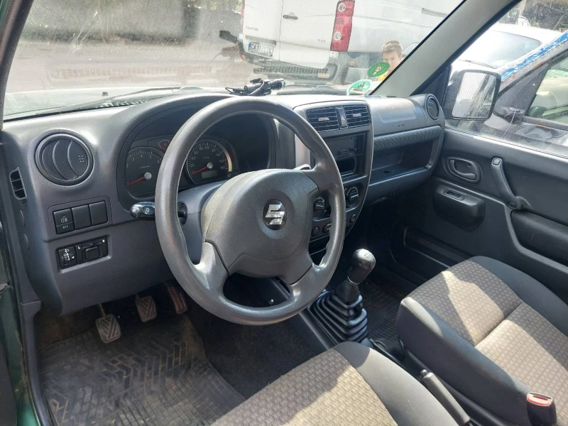 Suzuki Jimny 1.3 85КС, снимка 2 - Автомобили и джипове - 51720242
